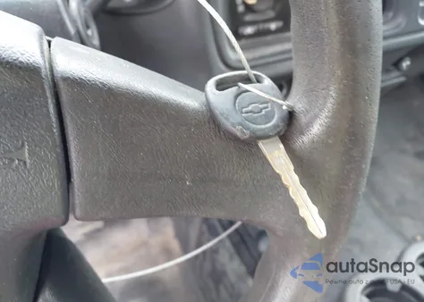 2007 Chevrolet Silverado 2500Hd Classic Work Truck из США, поврежденный, VIN 1GCHK24U57E161074